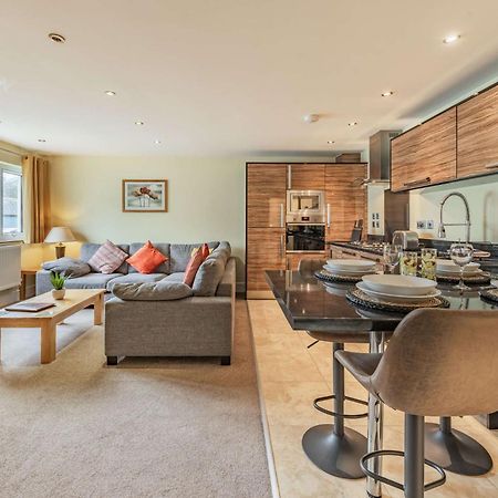 2 Bed In Tenby Fb219 Esterno foto