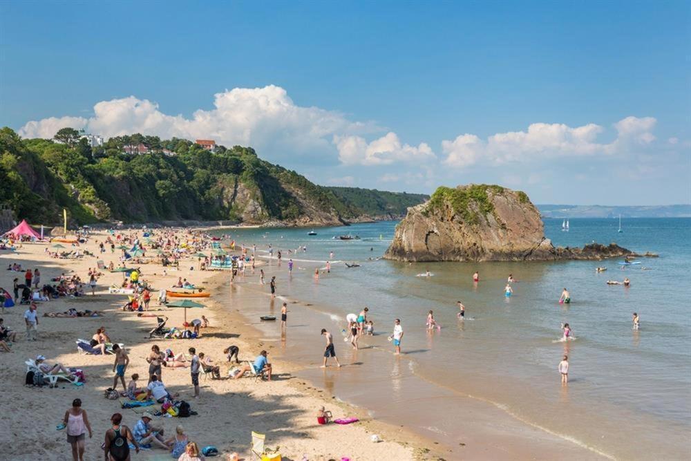 2 Bed In Tenby Fb219 Esterno foto